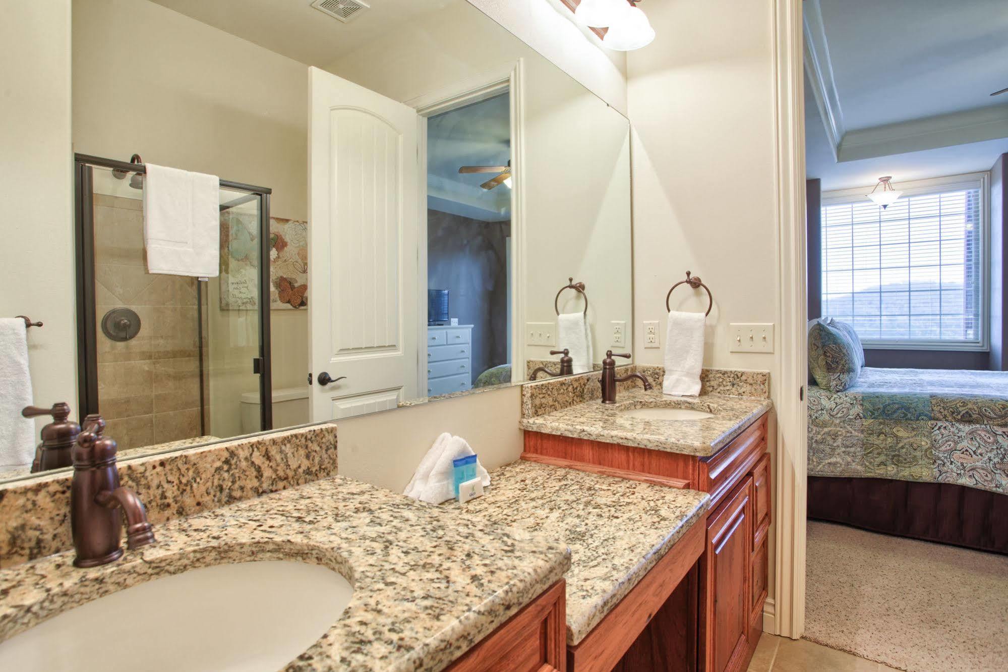 Cliffs Resort Table Rock Lake Indian Point Esterno foto